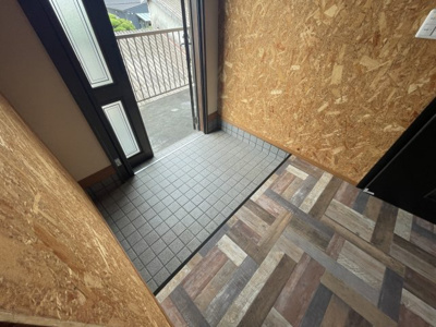 【玄関】 | ブルーローズⅠ