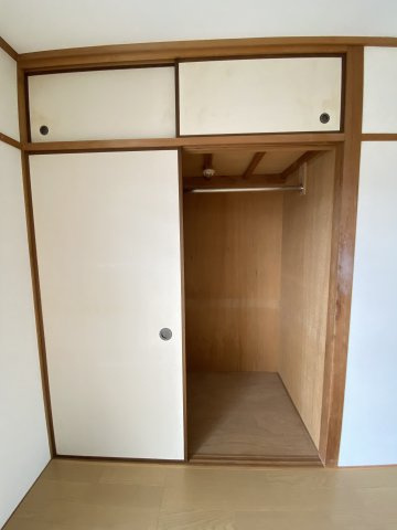 ハイツ藤江の収納|洋室には１間分の収納があります。