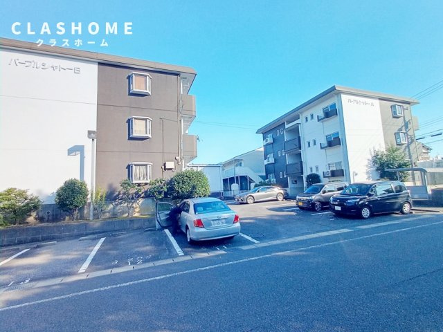 パープルシャトーB棟　　　刈谷市の賃貸ならクラスホーム刈谷店の駐車場
