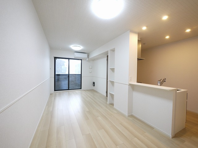 マノワール磯城の居間・リビング|ゆったり過ごせる居間です