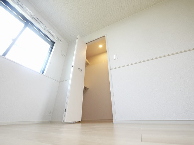 マノワール磯城の収納