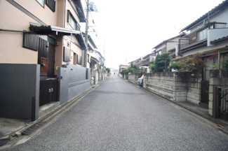 【前面道路含む現地写真】 | 日高市高萩　建築条件なし売地　JR川越線『武蔵高萩駅』徒歩10分　【高萩小学区】