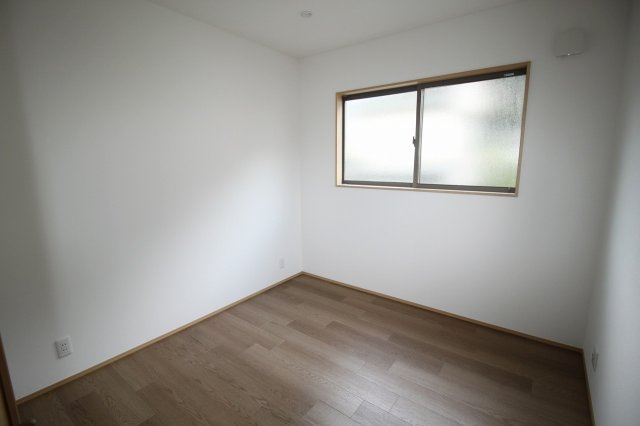 神田　中古戸建　（未入居物件）の洋室|2Ｆ　4.5帖