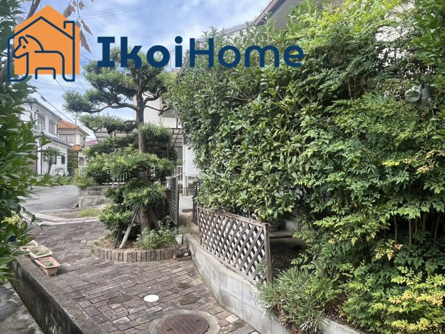 明石市藤江　中古のエントランス|物件・当店の最寄駅まで無料送迎！最短10分で指定場所へお迎えに向かいます！まずはお問い合わせください！