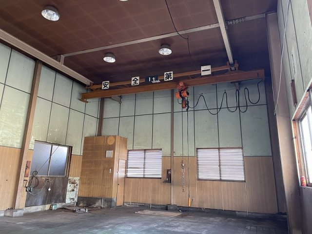 【エントランス】 | 木曽川町里小牧倉庫