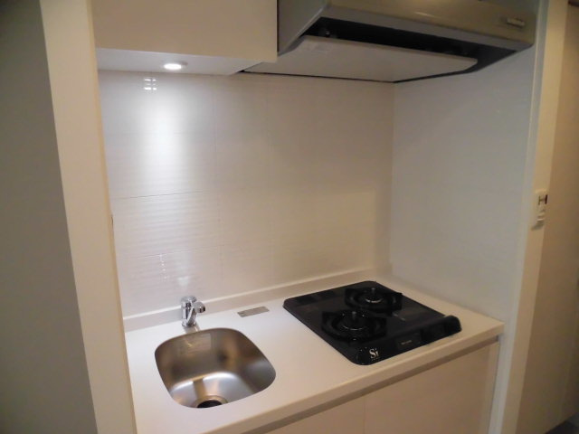 大阪市中央区本町橋の賃貸マンションのキッチン