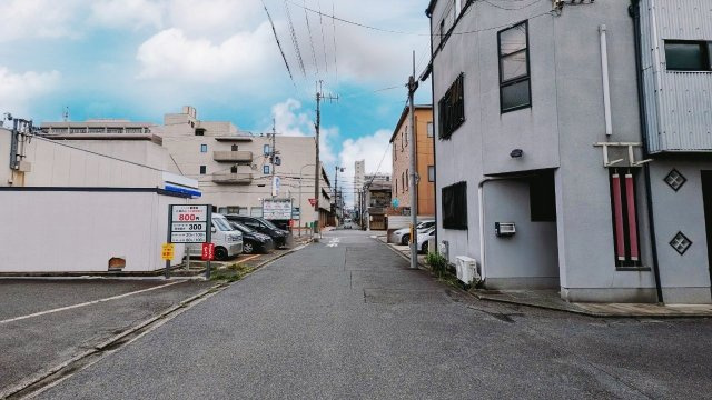 西院北矢掛町の前面道路含む現地写真