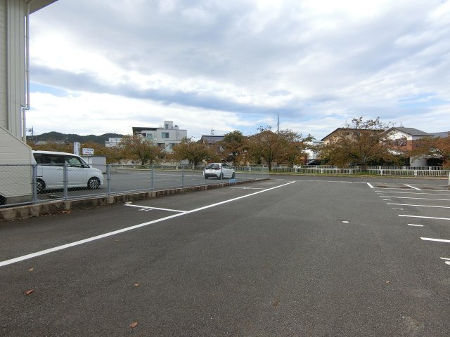 【駐車場】 | シャーメゾン.エル