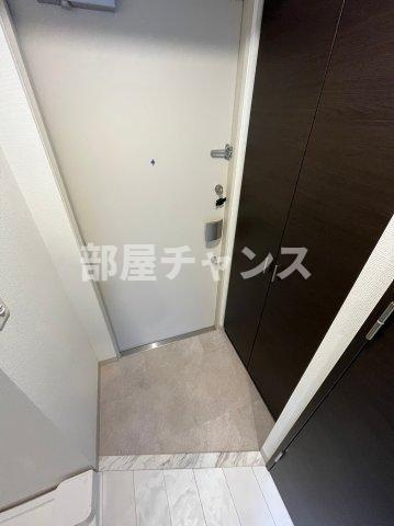 エステムコート名古屋鶴舞シエル　の玄関