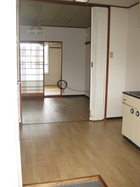 石津アパートの玄関|落ち着いた玄関です