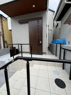 【エントランス】 | 神戸市垂水区美山台2丁目　新築戸建　仲介手数料無料！ | 垂水区美山台2　新築　仲介手数料無料！