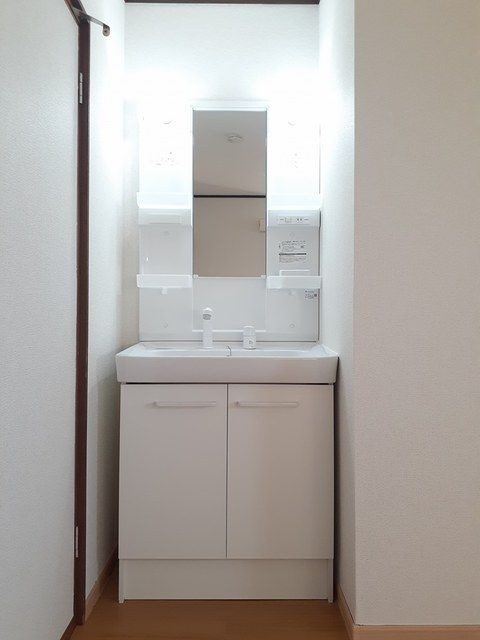 ビューハイツ東長根Ａ　　刈谷市近郊の賃貸はクラスホーム刈谷店の洗面所