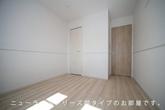 マノワール磯城の洋室|落ち着いた色調の洋室です