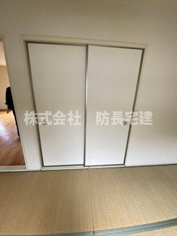七宝ハイツA棟の収納|リビングです