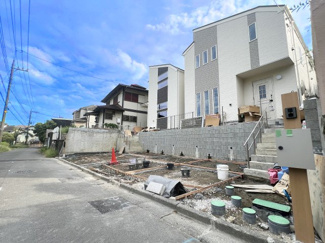 【前面道路含む現地写真】 | 前面道路含む現地写真です