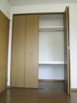 エクセルの収納|同タイプの別部屋です。