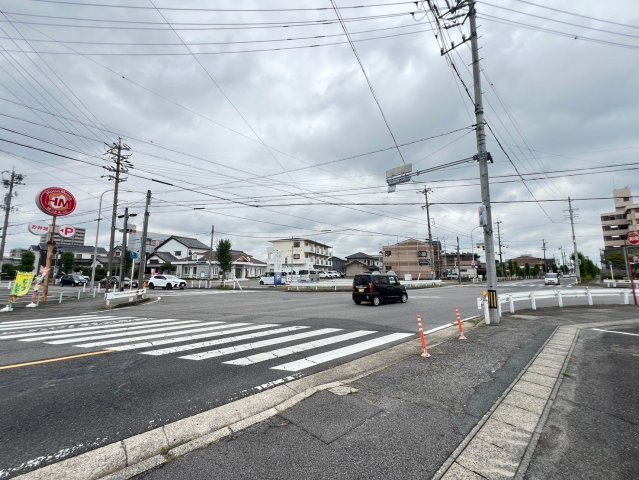 刈谷市半城土貸店舗の周辺