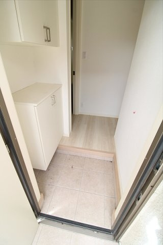 【玄関】