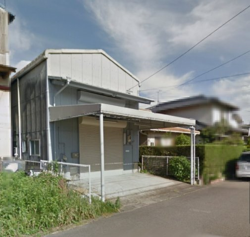 三ツ井倉庫付事務所(駐車2台可能)の外観