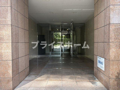【エントランス】 | 仲介手数料半額！アヴェニール山荘通り