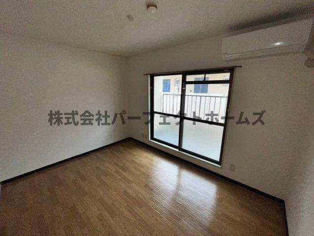 川原ビルの洋室|広々とした洋室です