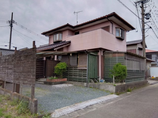 売中古戸建　榛原郡吉田町住吉の外観|近くに国道150号線が走っています。通勤やお買い物に便利です。コンビニまで車で1分・ホームセンターまで車で6分です。