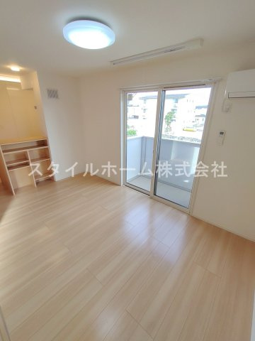 Ｒｅｉｗａ　Ｈoｕｓｅの居間・リビング