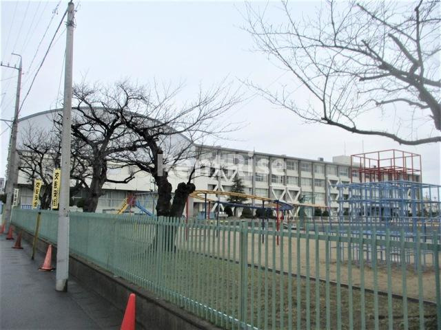 グランディアⅡ|末広小学校 0.2km