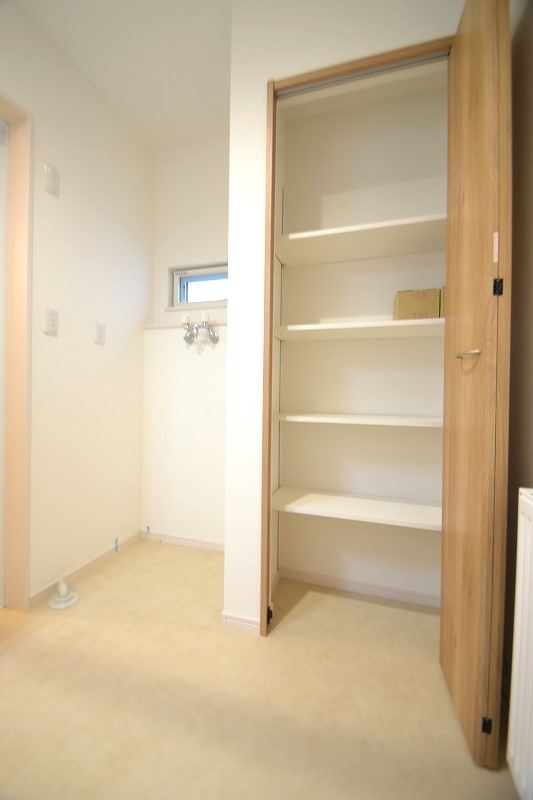 新琴似10条4丁目　1号棟の収納