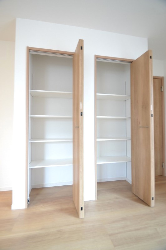 新琴似10条4丁目　1号棟の収納