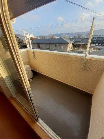 ドゥファミリーのバルコニー|陽当たり良好なバルコニーです♪