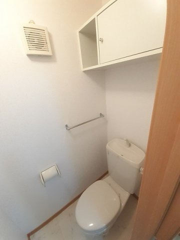 ドゥファミリーのトイレ|清潔感のあるトイレです☆