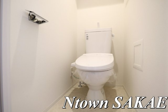 【トイレ】 | ディアレイシャス今池 | 落ち着いた色調のトイレです