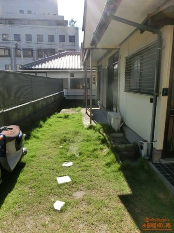 久留米市津福本町の一戸建ての庭