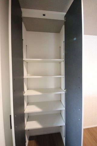 【玄関】 | 《仲介手数料無料》南区大字広ヶ谷戸557-9(R号棟)新築一戸建 | 撮影日 3025年6月2日 16:00 晴れ