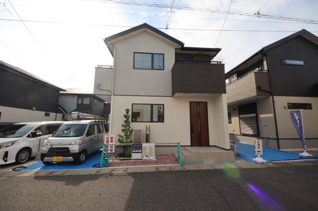 【外観】 | 《仲介手数料無料》南区大字広ヶ谷戸557-9(R号棟)新築一戸建 | 撮影日 3025年6月2日 16:00 晴れ