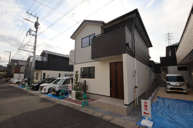 【外観】 | 《仲介手数料無料》南区大字広ヶ谷戸557-9(R号棟)新築一戸建 | 撮影日 3025年6月2日 16:00 晴れ