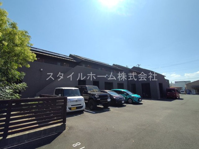 【駐車場】 | セザンヌ福江