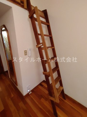 【内装】 | セザンヌ福江 | 別部屋写真です。