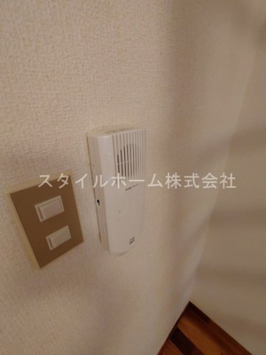【トイレ】 | セザンヌ福江 | 別部屋写真です。