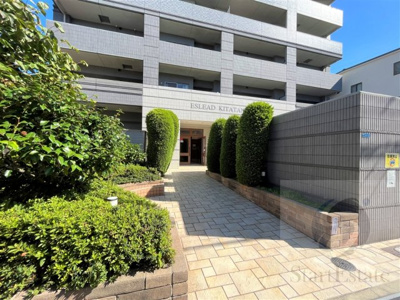 【エントランス】 | エスリード北田辺第3 | 清潔なエントランスです