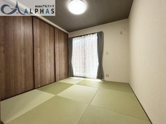 【和室】 | 加古川市尾上町安田　築浅一戸建て | 客間やお子様との遊び場としても使える和室スペースあり♪