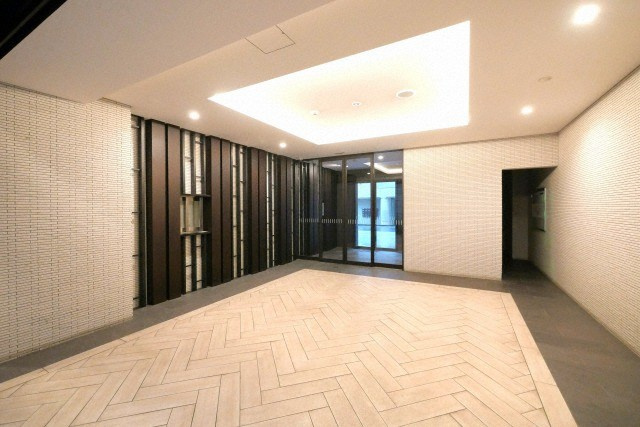 La Douceur梅田Eastのロビー
