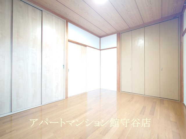 ハイツデュエットの洋室
