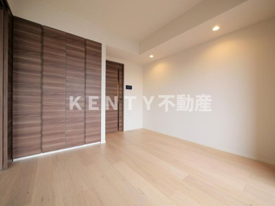 【寝室】 | セジョリ鵜の木 | 使い勝手のいい寝室です