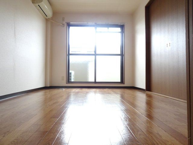 メゾン・ド・SWEET Ⅰの洋室