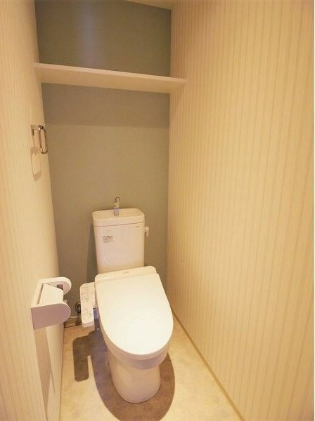 アーサー原のトイレ