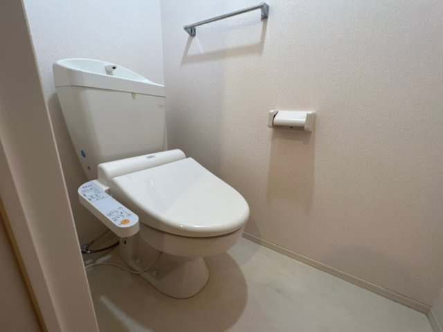 セジュール町坪のトイレ