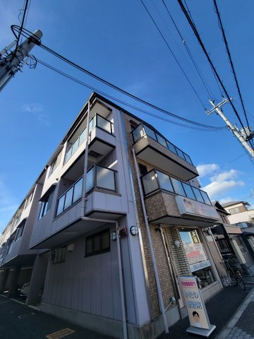 シュテルン・ドルフの外観