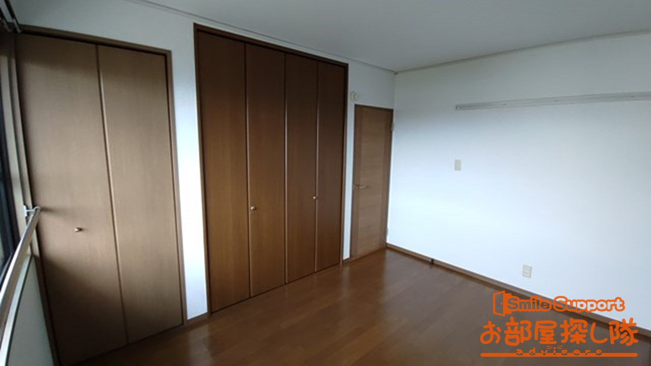 シャルムⅡの洋室